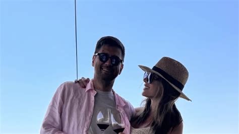 Voditeljka se skinula u bikini muškarcima pale vilice Baškari se u luksuzu za biznismenom