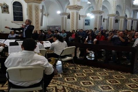 El director de la Banda Municipal participó de un simposio