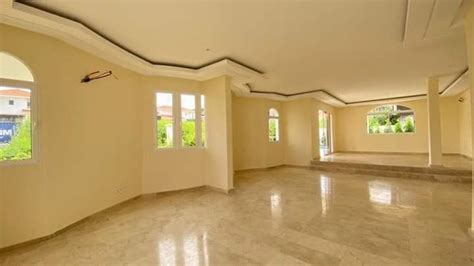 En Vente Une Belle Villa Duplex Pi Ces Sur M Bazarafrique C Te