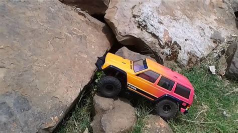 Axial Scx10 Ii First Run And Review Youtube