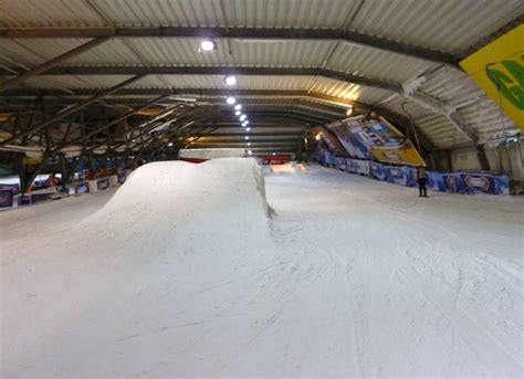 Snowpark SnowWorld Zoetermeer - fun park SnowWorld Zoetermeer