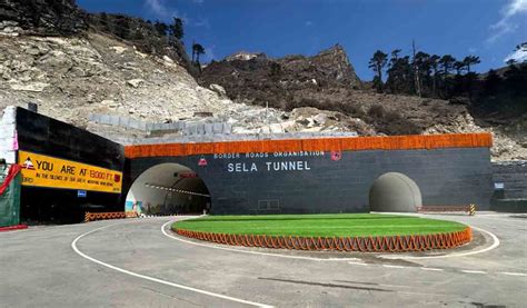 Pm Inaugurates Worlds Longest Bi Lane Sela Tunnel At 13000 Feet In