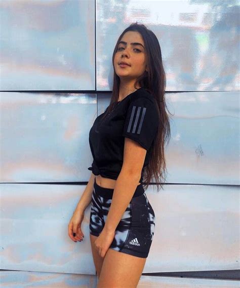 JadePicon Adidas Tumblr 2018 Garotas Roupas de exercício Looks