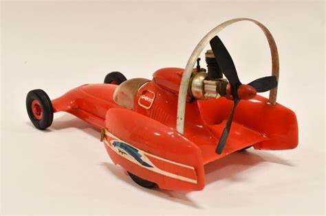 Lot Cox Shrike Gas Powered Tether Race Car