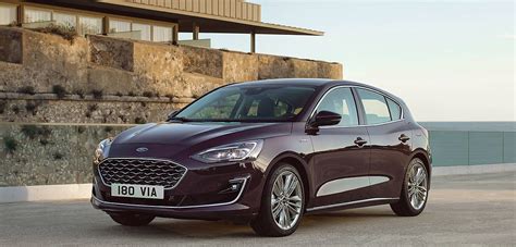 Ford Focus Mk Vignale Ecoboost Km Hatchback Dr Skrzynia