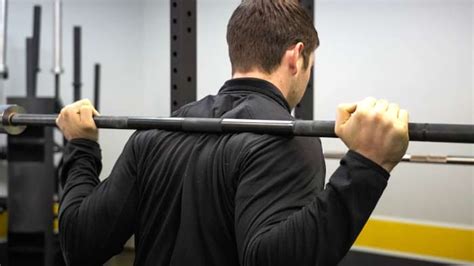 Top 3 Barbells For The Ultimate Home Gym Best Barbells For Garage