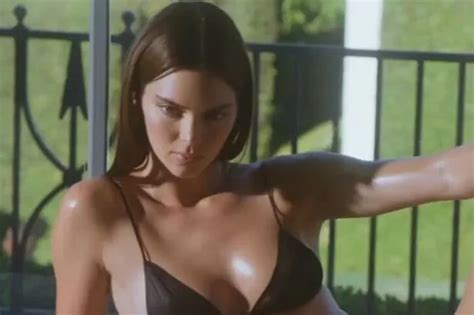 Kendall Jenner Strips To Tiny String Bikini For Jaw Dropping Jimmy Choo