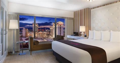 Flamingo Las Vegas Hotel & Casino from $18. Las Vegas Hotel Deals & Reviews - KAYAK