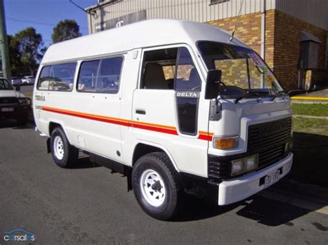 Daihatsu Delta Wagon II 1986 - 1996 Minivan :: OUTSTANDING CARS