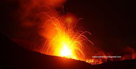 Mount Slamet (Gunung Slamet) Continue eruption with Mild Strombolian eruption