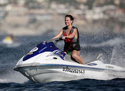 Hi Bikini Katy Perry On Motor Boat Sexy Green Bikini Pictures