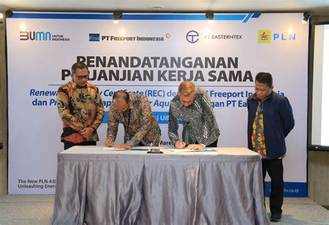 Proses Penandatanganan Perjanjian Kerja Sama PKS Layanan Green Energy