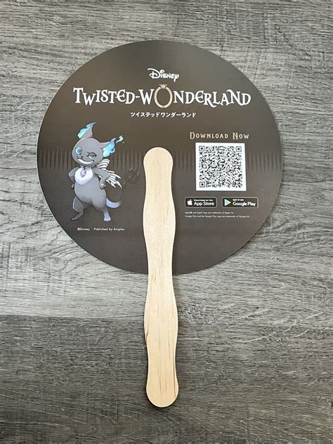 Disney D23 EXPO Promo Twisted Wonderland Villains Fan Cheshire Cat Yana