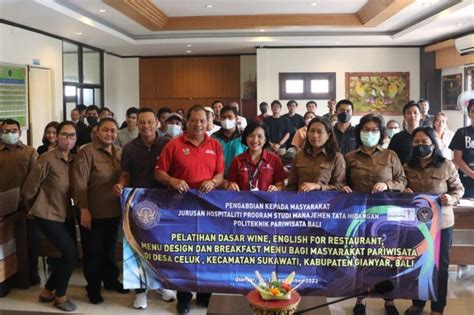 Poltekpar Bali Tingkatkan Kompetensi Pelaku Pariwisata Di Desa Celuk