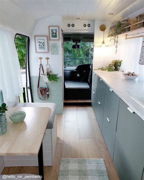 Hello Mr Pemberton | A Toyota Coaster motorhome conversion - Ben & Michelle