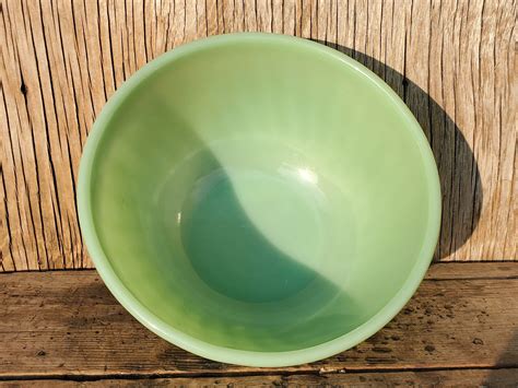 Fire King Swirl Mixing Bowls Set Of 3 Jadeite Nesting Etsy