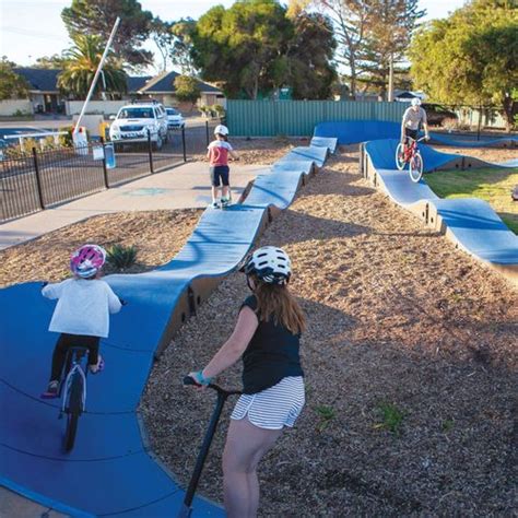 Modulierbares Pumptrack Australia World Skate Parks F R Skatepark