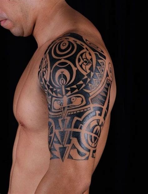 Tatuagens Masculinas No Bra O Tribal Remete Ao In Cio Do S Culo 20 Nos