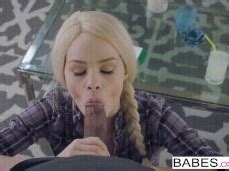 Elsa Jean Ir Clothed Bj Porn Pornhub