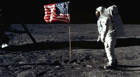 Il Y A 50 Ans Le Premier Pas De L Homme Sur La Lune