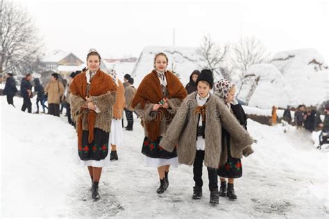 Romanian Winter Festival in Maramures Editorial Photography - Image of festival, contest: 135220852