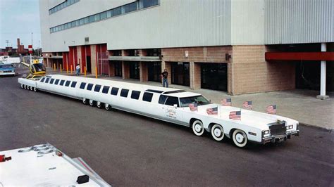 Worlds Longest Car The American Dream Limo Is 80s Extravaganza At