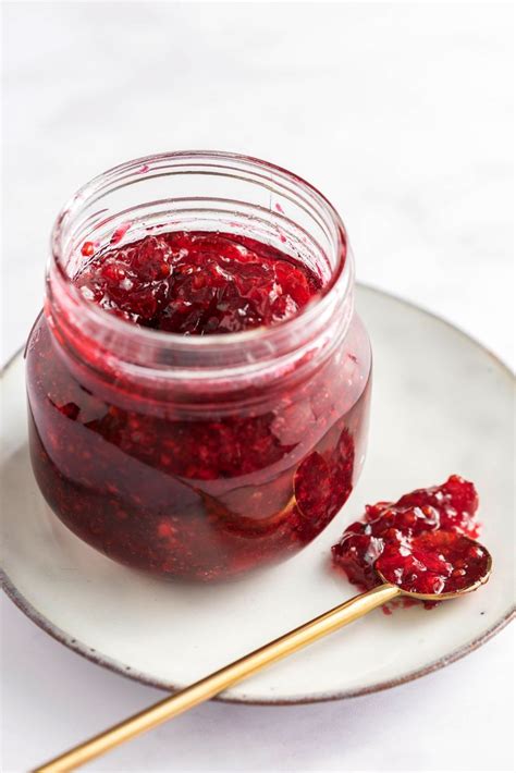 Easy Red Currant Jam Recipe For Small Batches Recipe Currant Recipes Jam Recipes Red