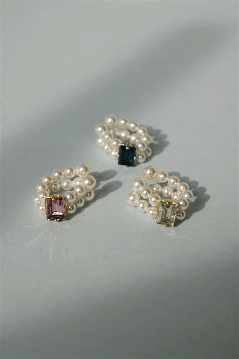 Двойной кафф из жемчуга и кристалла Swarovski купить в интернет ...