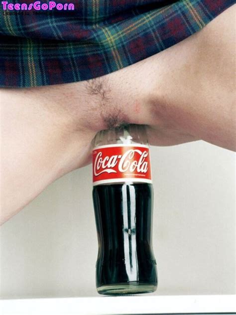 Coca Cola Bottle In Pussy 3flies