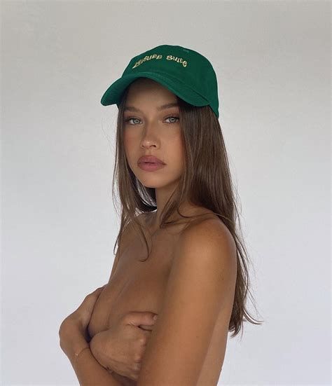 Isabelle Mathers Nude And Leaked Photos Videos The Fappening