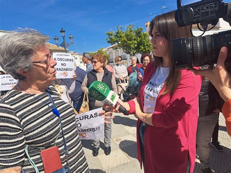 VECINOS DE EL SAUCEJO PROTESTAN POR LOS CORTES DE LUZ