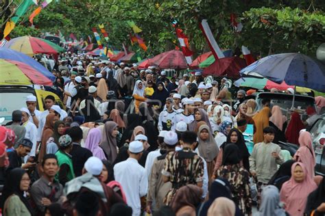 Haul Ke Abah Guru Sekumpul Antara Foto