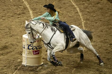 Nfr 2019 Oklahoma Barrel Racers Hot Streak Began In Canada Las