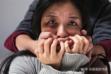 29岁女子遭家暴肠子被打断，内脏被粪便污染，两年被家暴16次 知乎