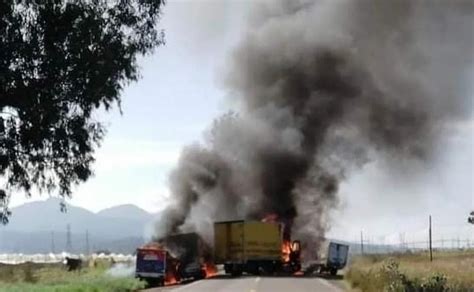 Normalistas Vinculados Por Incendio De Autos En Michoac N