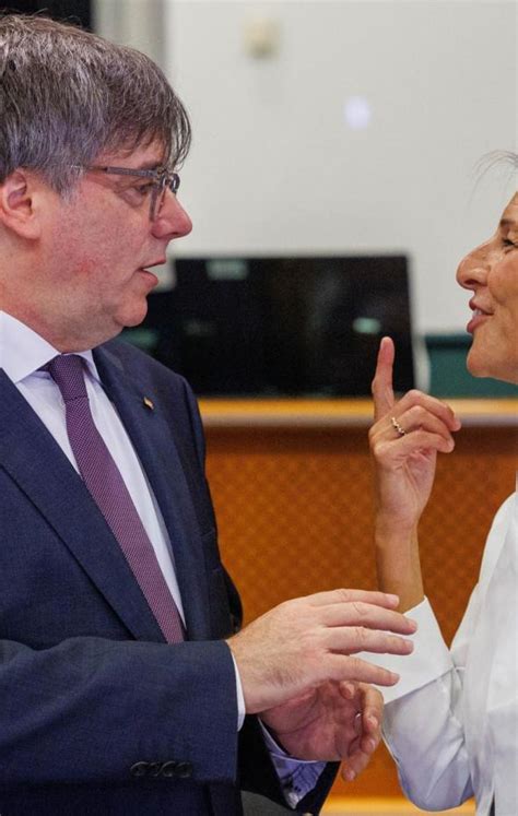 Yolanda Díaz Tenía interés en conocer a Puigdemont respeto sus ideas