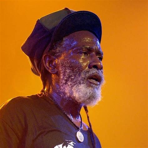 Farover En Espa Ol Burning Spear Letras