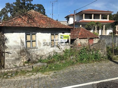 Moradia Casa Antiga T2 à venda em Frazão Arreigada SUPERCASA