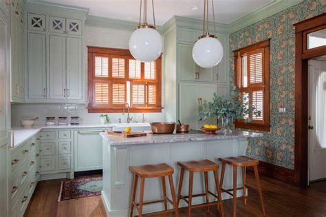 Queen Anne Kitchen - Traditional - Kitchen - Austin - by Sarah Stacey Interior Design