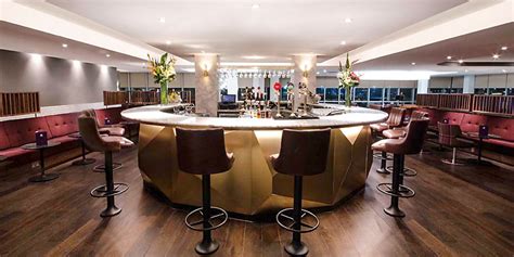 LGW: No1 Lounges, Gatwick North Reviews & Photos - North Terminal ...