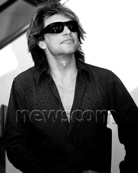 Pin By Jovifan On Bon Jovi Jon Bon Jovi Bon Jovi Black And White