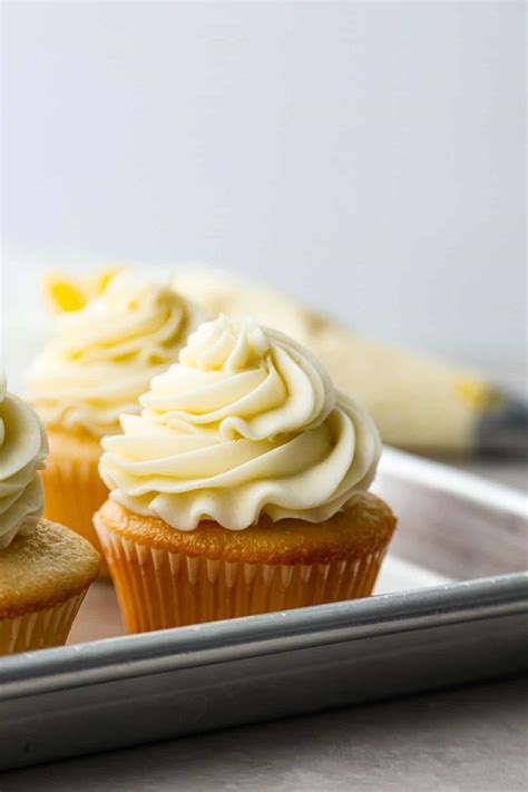 The Best Buttercream Frosting Yummy Recipe