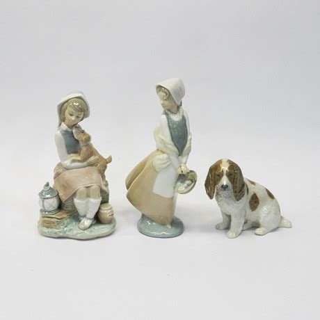 TRE FIGURINER BL A ROYAL COPENHAGEN Keramik Porslin Europeiskt