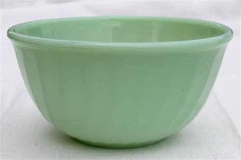 Vintage Jadeite Glass Fire King Jadite Swirl Mixing Bowl 6 Diameter