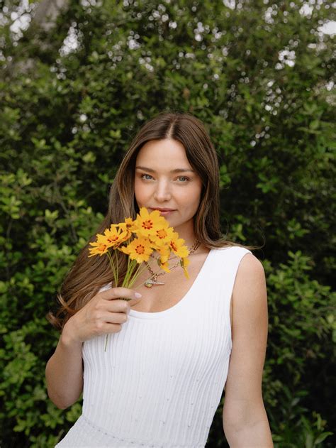 Miranda Kerr | 💚 🩵 | Instagram