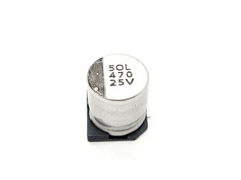 20 pezzi condensatore 470 μF 25 V SMD condensatore di supporto