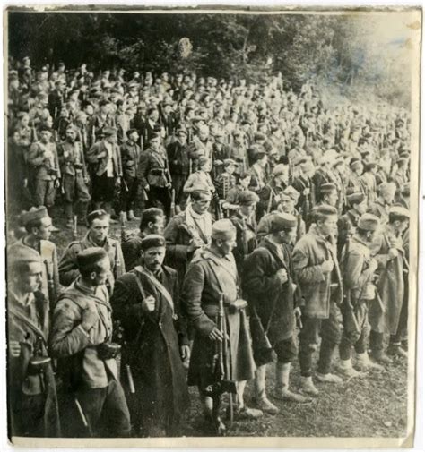 Rare photographs of Yugoslav partisans during World War II - DYNASTY ...