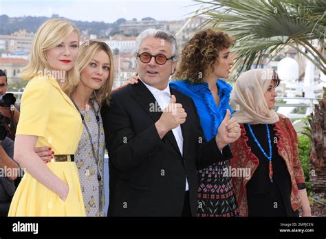 George Miller Kirsten Dunst Vanessa Paradis Y Valeria Golino En La