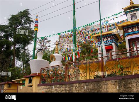 Dalai Lama S Temple Dharamsala Stock Photo Alamy