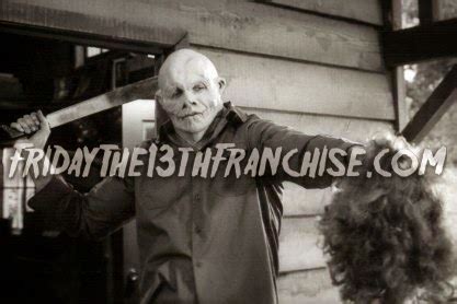 The Original FRIDAY THE 13TH PART 3 Ending Revealed In Pictures ...